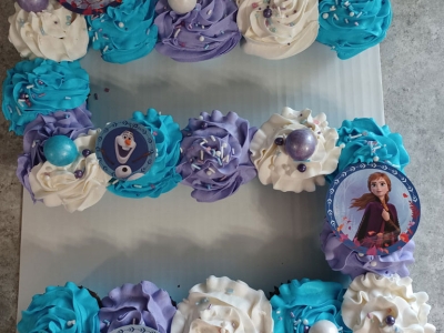 Happy Birthday 5 Cupcakes
